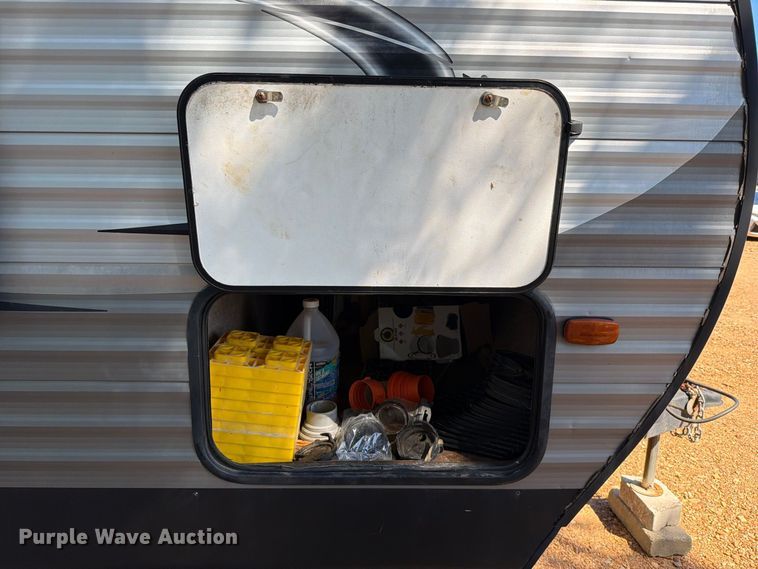 image for item FK5289 2017 Forest River Catalina 301BHSCK camper