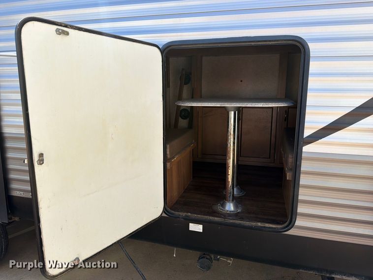 image for item FK5289 2017 Forest River Catalina 301BHSCK camper
