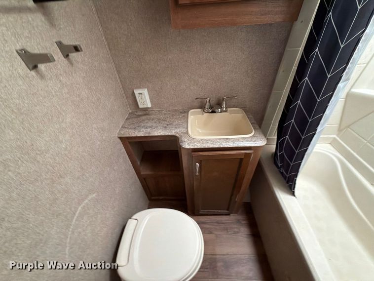 image for item FK5289 2017 Forest River Catalina 301BHSCK camper