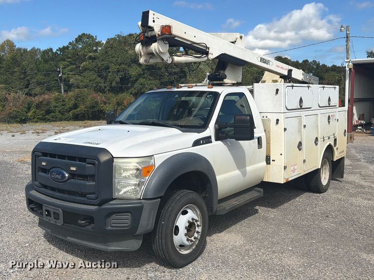 image for item FN2067 2016 Ford F450 Super Duty bucket truck