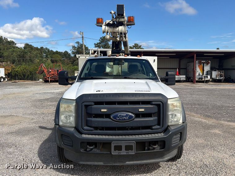 image for item FN2067 2016 Ford F450 Super Duty bucket truck