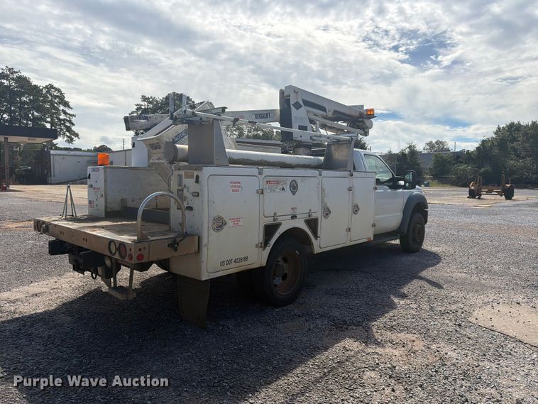 image for item FN2067 2016 Ford F450 Super Duty bucket truck