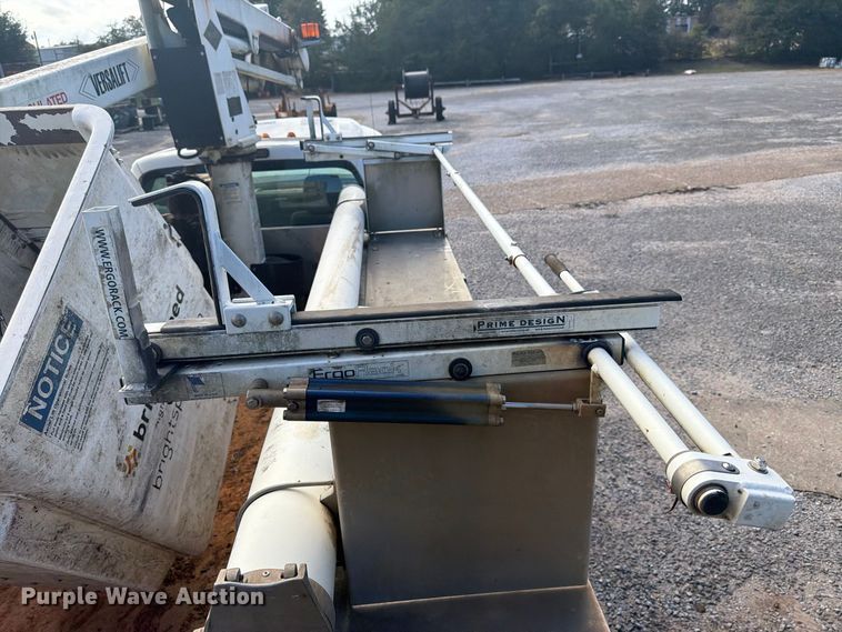 image for item FN2067 2016 Ford F450 Super Duty bucket truck
