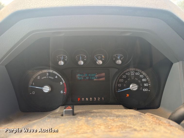 image for item FN2067 2016 Ford F450 Super Duty bucket truck