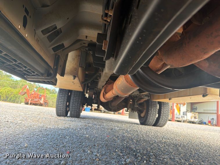image for item FN2067 2016 Ford F450 Super Duty bucket truck