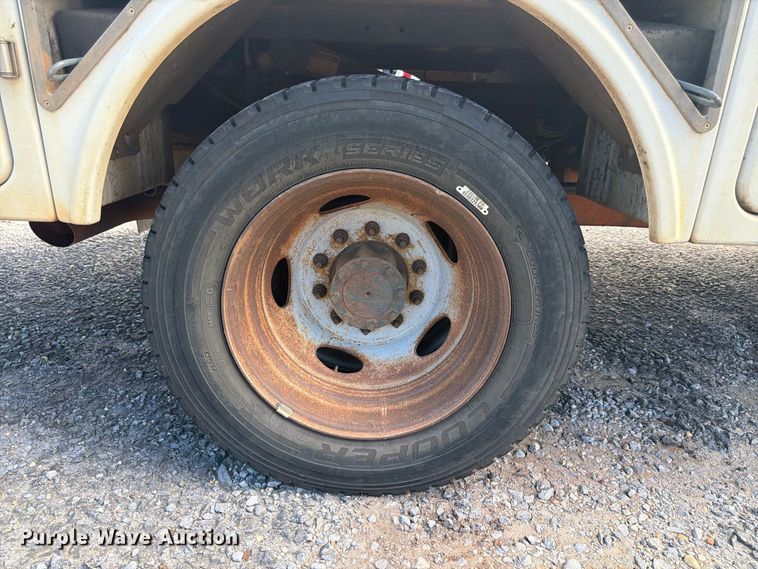 image for item FN2067 2016 Ford F450 Super Duty bucket truck
