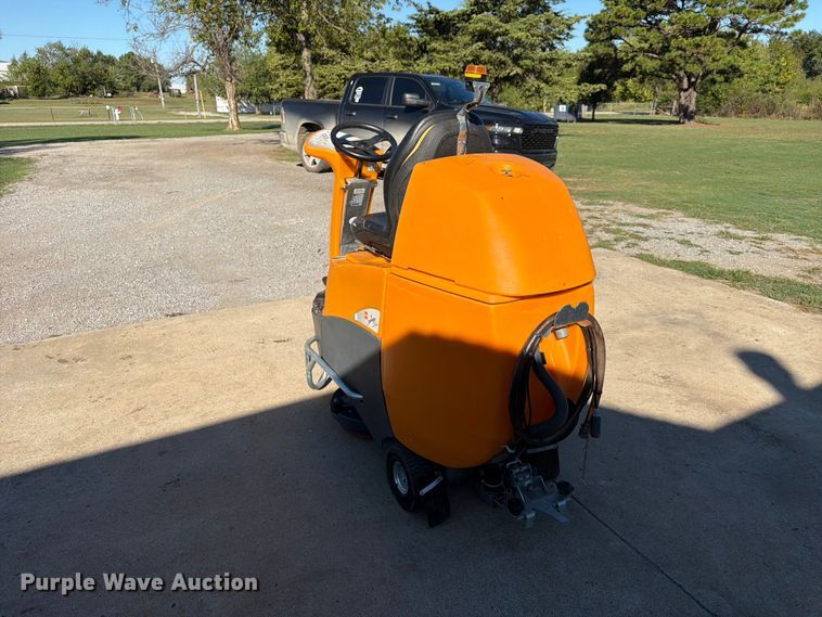 image for item FN2634 Taski CO2500 floor scrubber