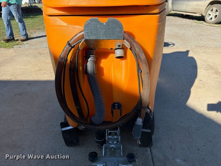 image for item FN2634 Taski CO2500 floor scrubber