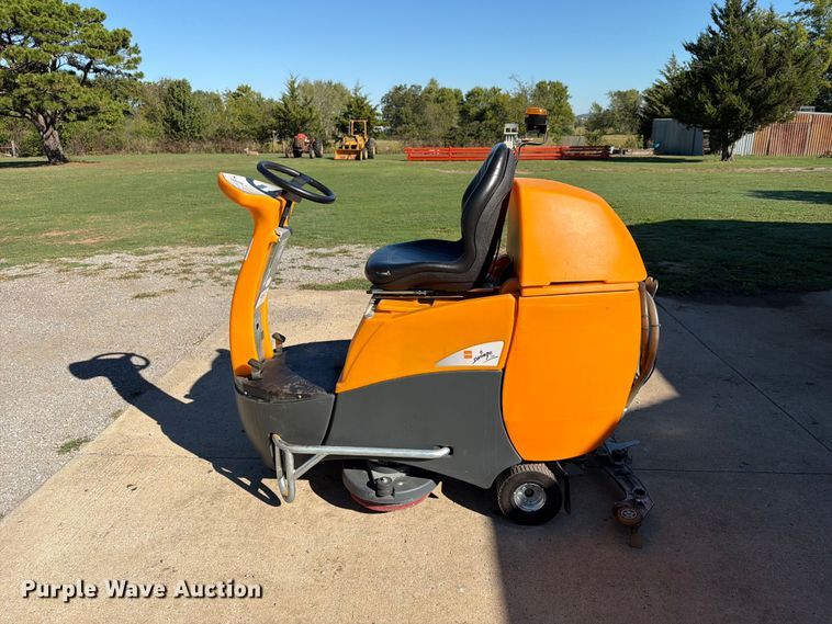 image for item FN2635 Taski CO2500 floor scrubber
