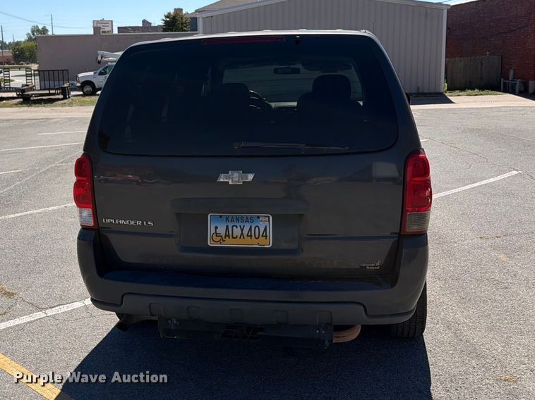 image for item FN2636 2008 Chevrolet Uplander handicap accessible van