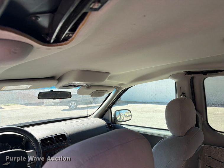 image for item FN2636 2008 Chevrolet Uplander handicap accessible van