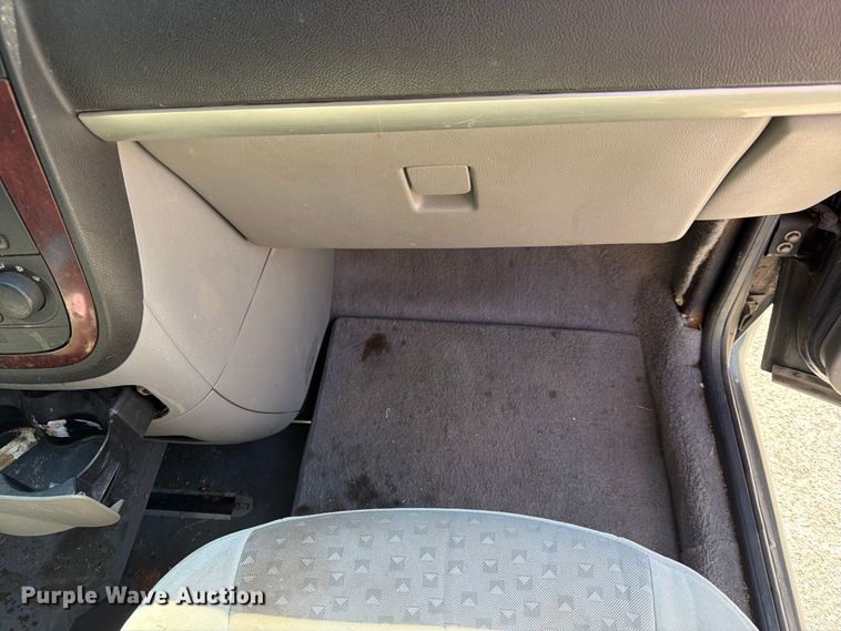 image for item FN2636 2008 Chevrolet Uplander handicap accessible van