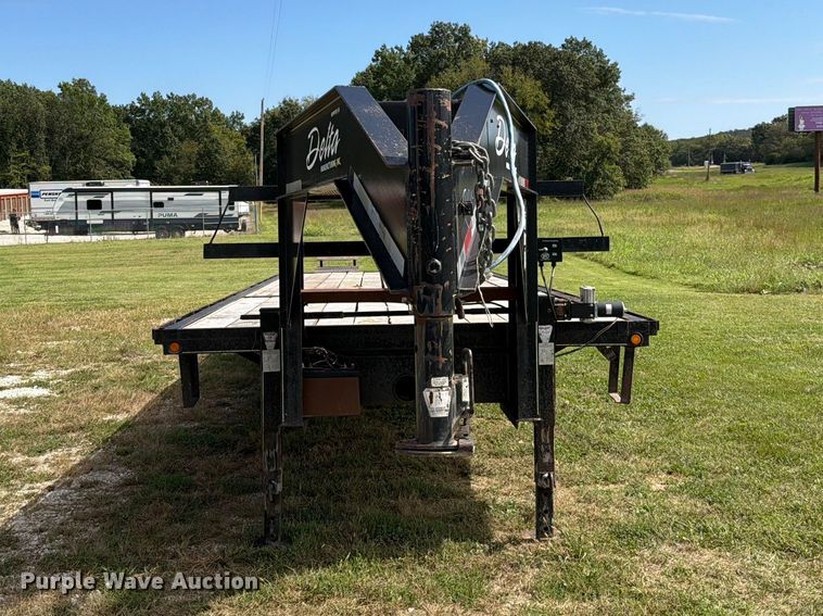 image for item FN5881 2007 Delta FS equipment trailer