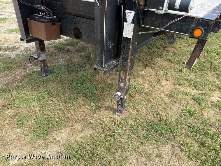 image for item FN5881 2007 Delta FS equipment trailer