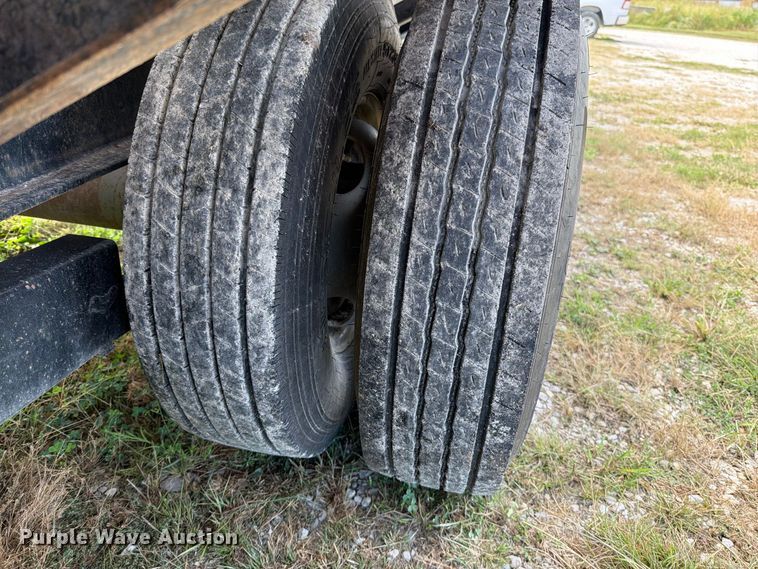 image for item FN5881 2007 Delta FS equipment trailer