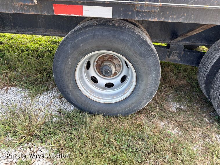 image for item FN5881 2007 Delta FS equipment trailer