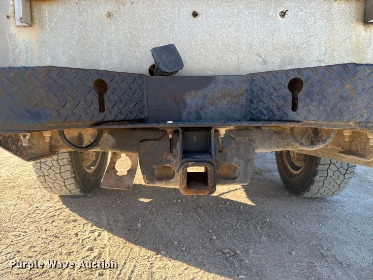 image for item FP3134 2011 Chevrolet Silverado 2500HD utility bed pickup truck