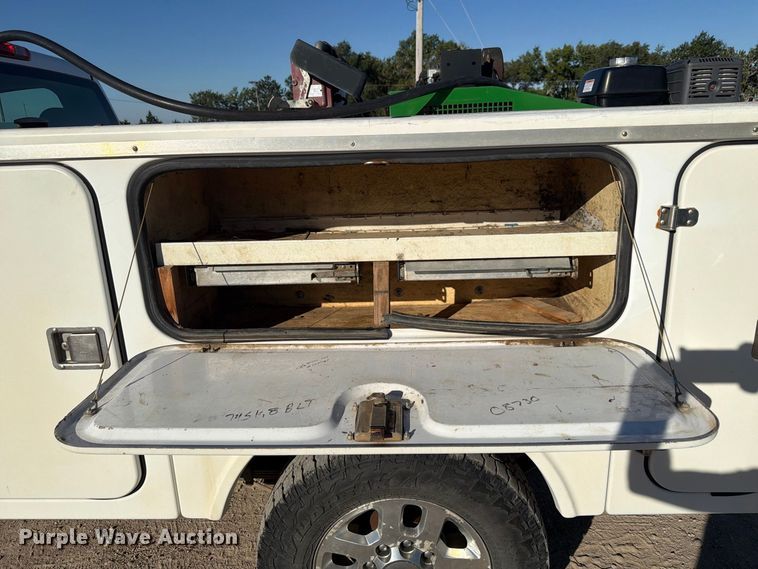 image for item FP3134 2011 Chevrolet Silverado 2500HD utility bed pickup truck