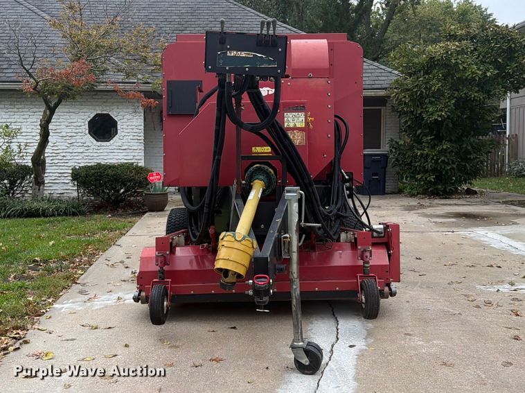 image for item FP4087 Toro Versa-Vac lawn sweeper
