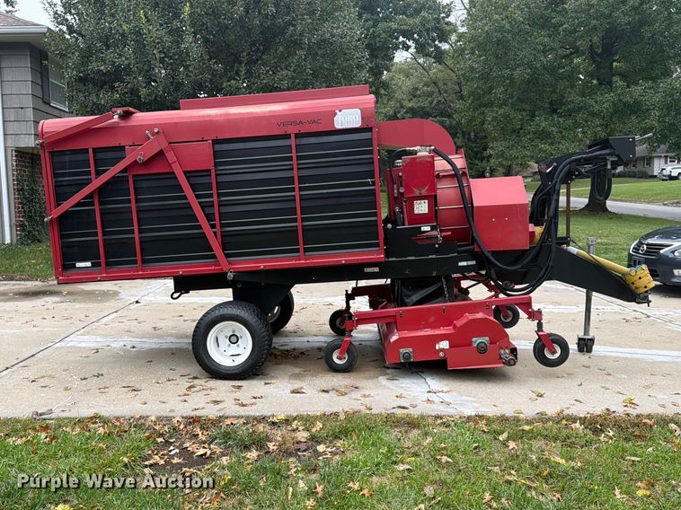 image for item FP4087 Toro Versa-Vac lawn sweeper