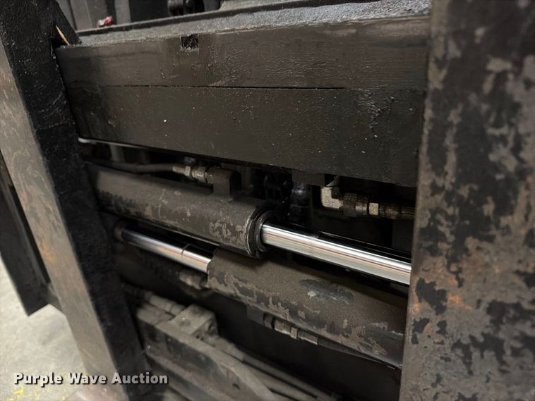 image for item FT3020 2018 UniCarriers BXC40N forklift