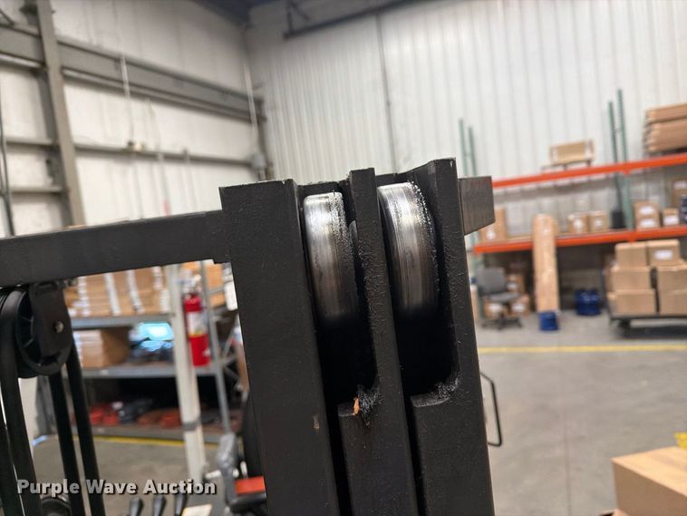 image for item FT3020 2018 UniCarriers BXC40N forklift