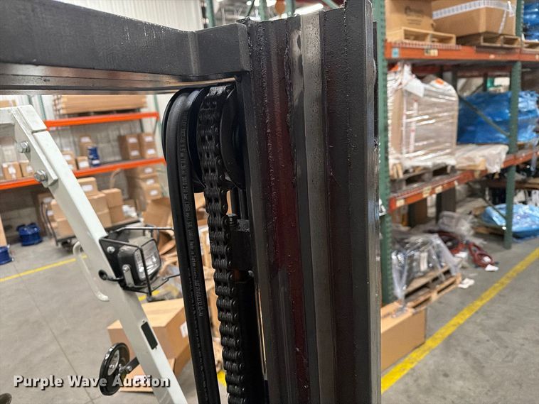image for item FT3020 2018 UniCarriers BXC40N forklift