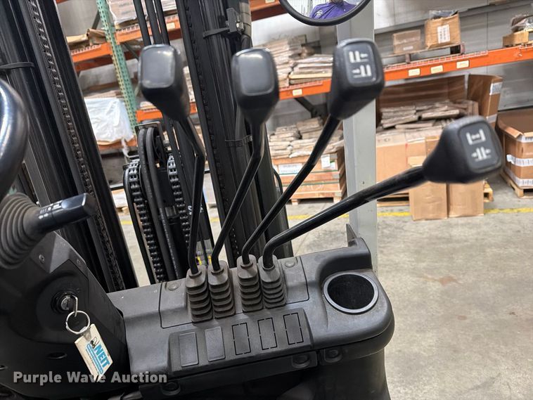 image for item FT3020 2018 UniCarriers BXC40N forklift