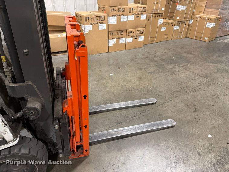 image for item FT3023 2015 Nissan A1N1L15V forklift