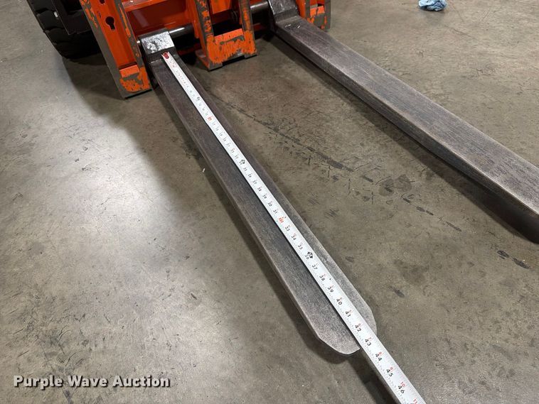 image for item FT3023 2015 Nissan A1N1L15V forklift