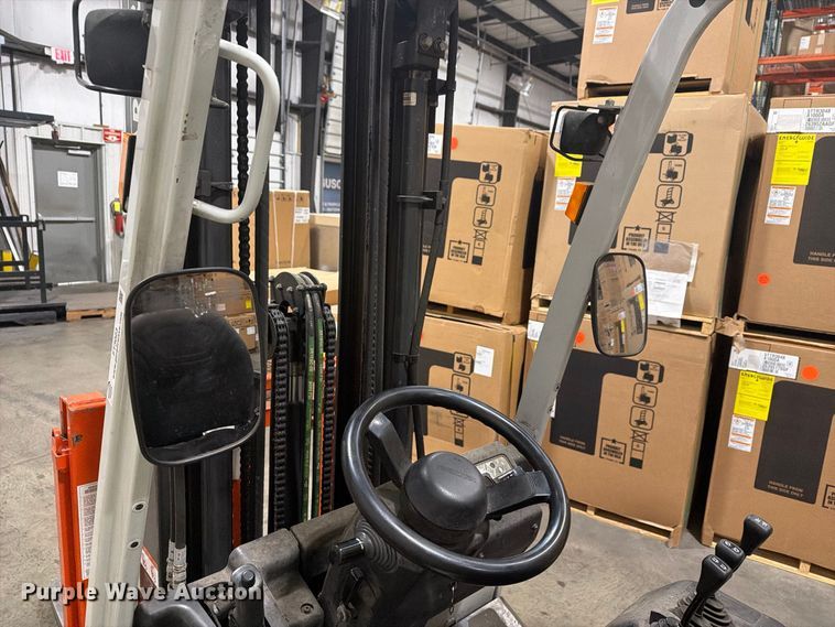 image for item FT3023 2015 Nissan A1N1L15V forklift