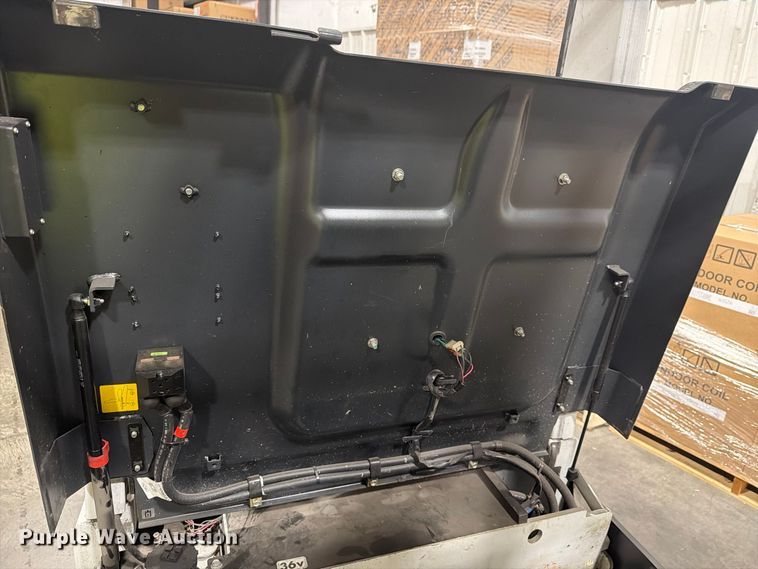 image for item FT3023 2015 Nissan A1N1L15V forklift