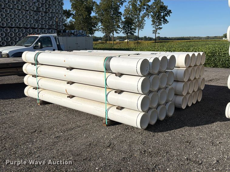 (32) pieces of truss pipe