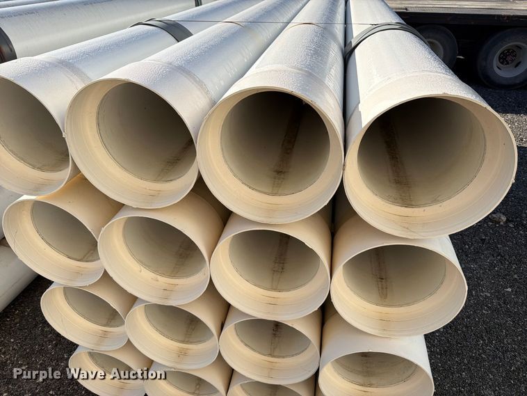 image for item FT6392 (32) pieces of truss pipe 