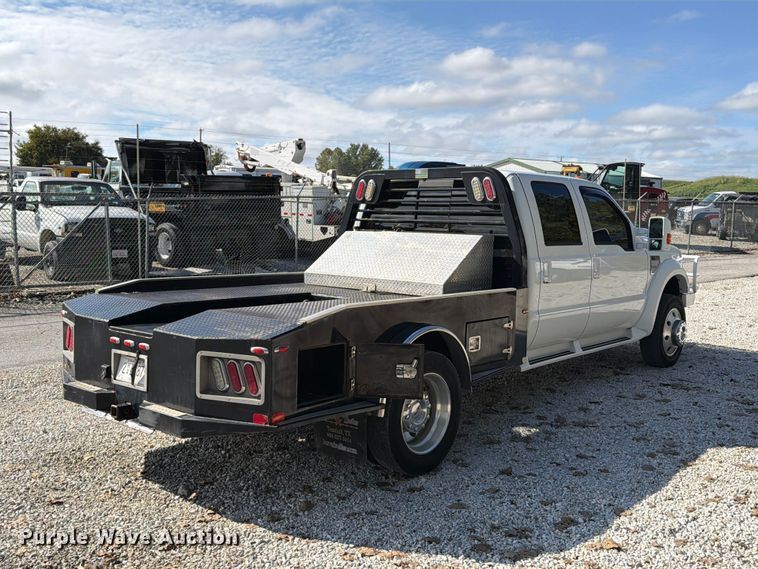 image for item FT6421 2008 Ford F550 Super Duty Crew Cab flatbed truck