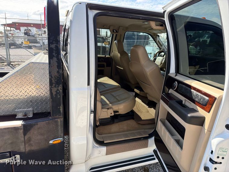 image for item FT6421 2008 Ford F550 Super Duty Crew Cab flatbed truck