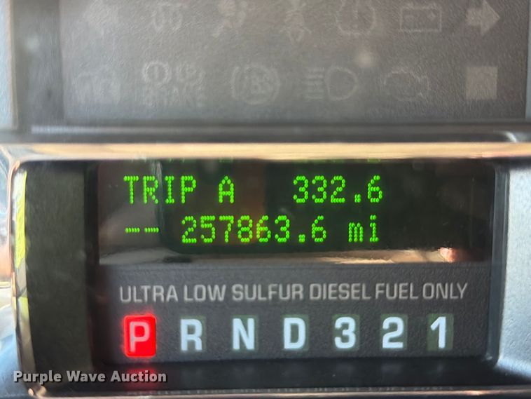image for item FT6423 2010 Ford F250 Super Duty Crew Cab pickup truck