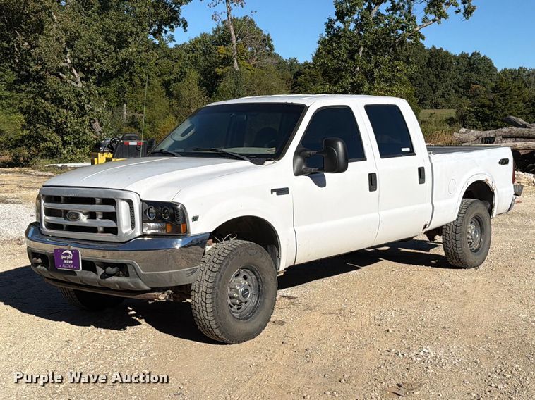 image for item FT6427 2004 Ford F250 Super Duty Crew Cab pickup truck