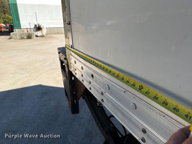 image for item FT6435 2009 Freightliner Business Class M2 box truck
