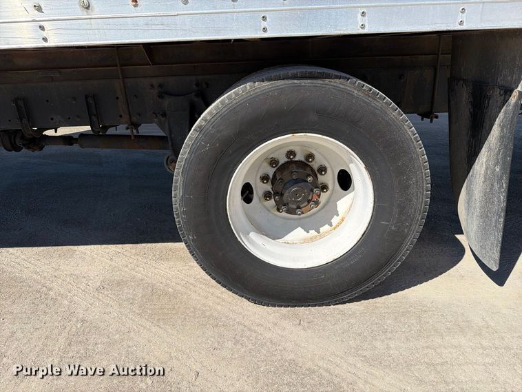 image for item FT6435 2009 Freightliner Business Class M2 box truck