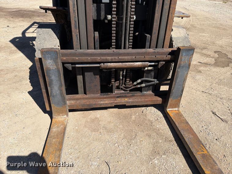 image for item FT6437 Toyota 8FGU25 forklift