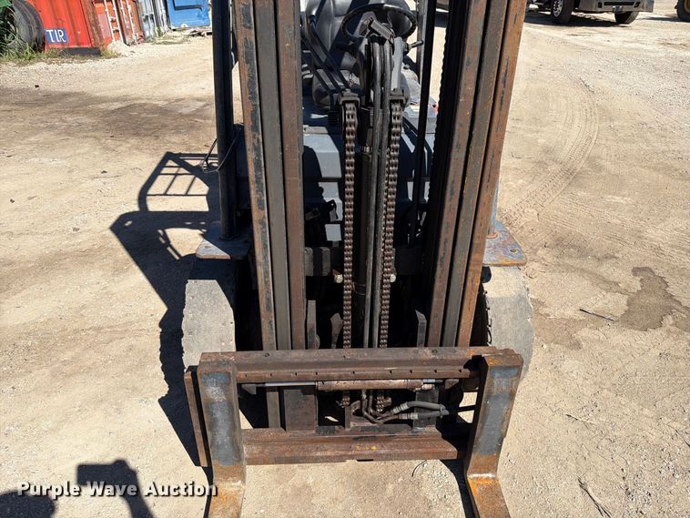 image for item FT6437 Toyota 8FGU25 forklift