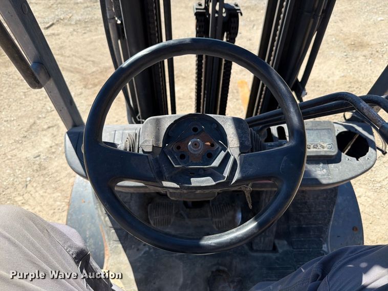image for item FT6437 Toyota 8FGU25 forklift