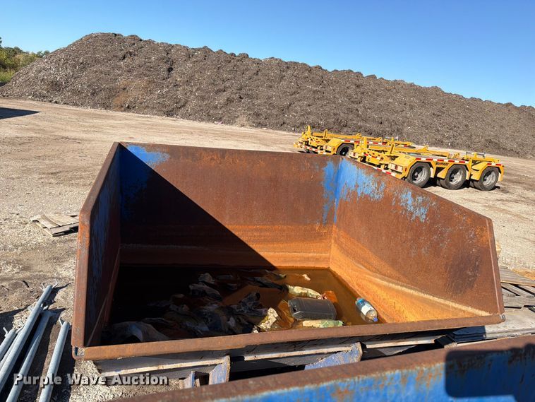 image for item FT6439 Vestil D-400-HD dump hopper