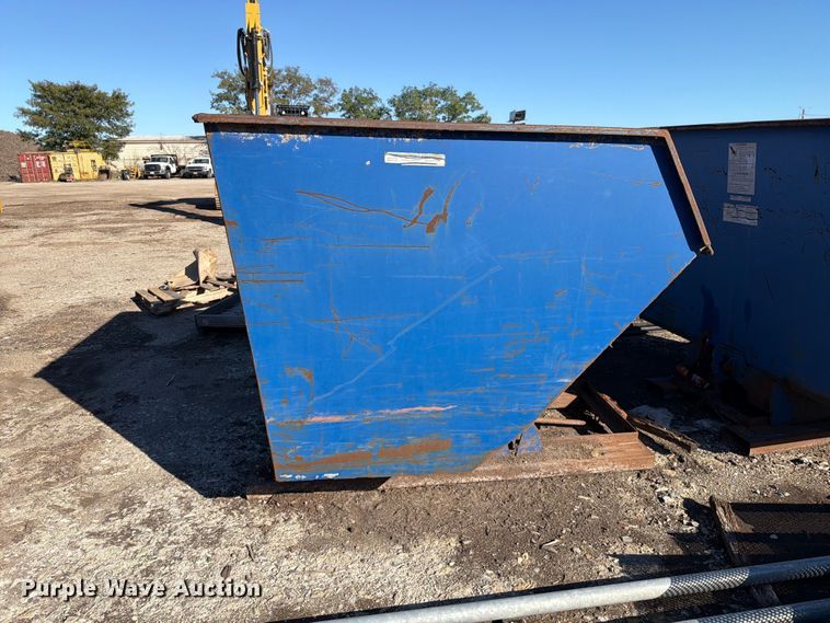 image for item FT6439 Vestil D-400-HD dump hopper