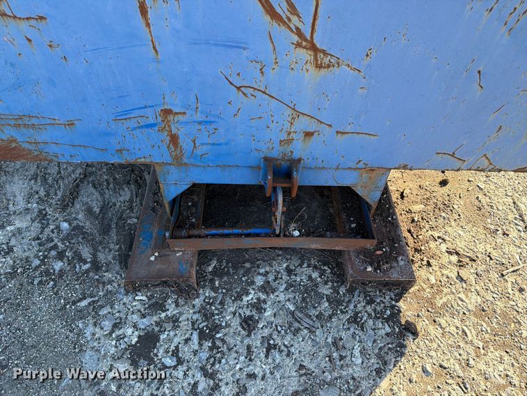 image for item FT6439 Vestil D-400-HD dump hopper