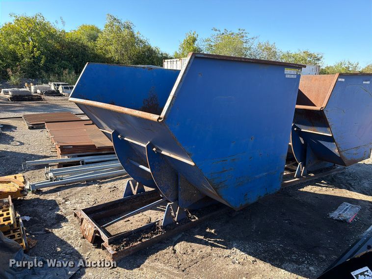 image for item FT6440 Vestil D-400-HD dump hopper