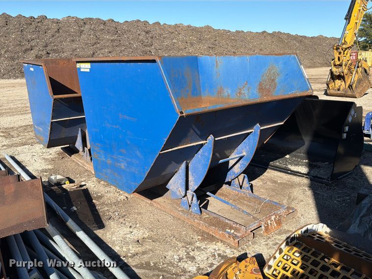image for item FT6440 Vestil D-400-HD dump hopper