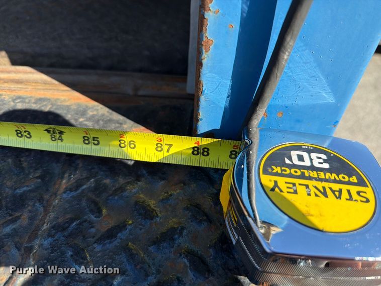 image for item FT6462 2003 International 4300SBA box truck