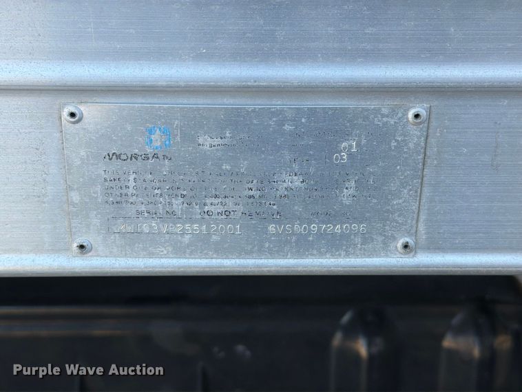 image for item FT6462 2003 International 4300SBA box truck